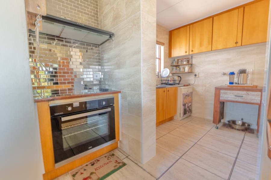 5 Bedroom Property for Sale in Long Acres Country Estate Western Cape